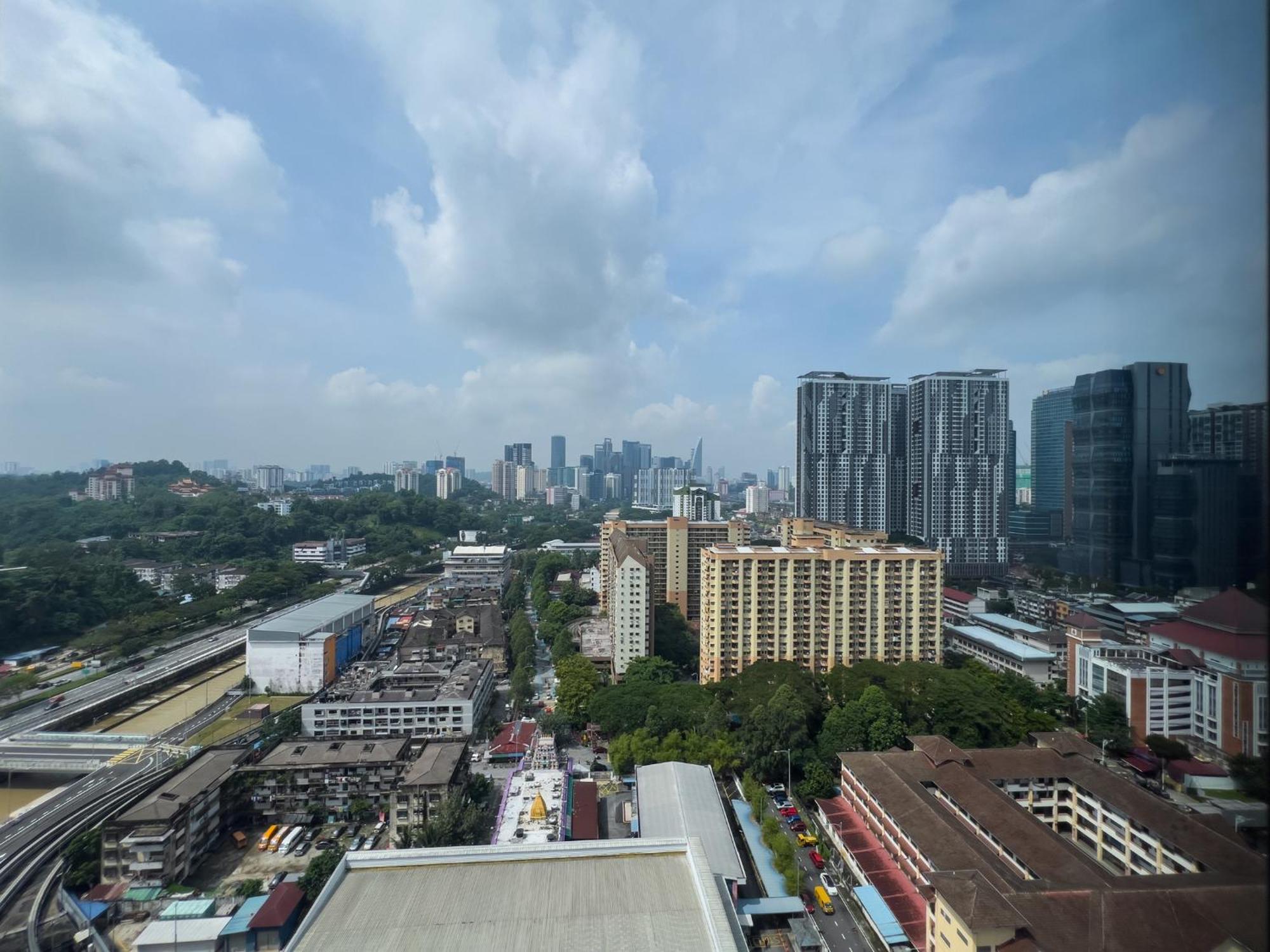 The Riv - Riveria City Kl Sentral By Sleepy Bear Куала-Лумпур Экстерьер фото